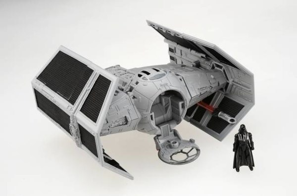 Star Wars Transformers Line From Takara Confirmed  (2 of 5)